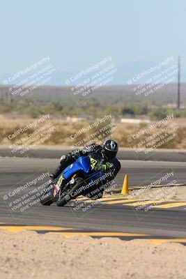 media/Oct-20-2024-CVMA (Sun) [[d4a3dff211]]/Race 3-Amateur Supersport Middleweight/